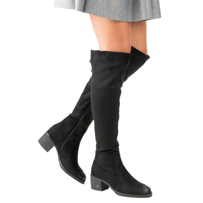 Semišové boty na vysokém podpatku vinceza černá 2