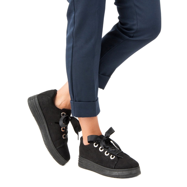 Černé semišové tenisky černá 2