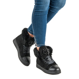 Stylové tenisky s izolací černý 1