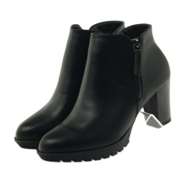 M.Daszyński Boty na sloupku černé 1708 černý 4