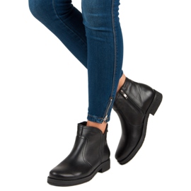 Nízké boty na zipu VINCEZA černá 2