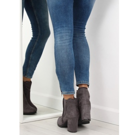 Boty na vysokém podpatku s volánem m269p Šedá 1