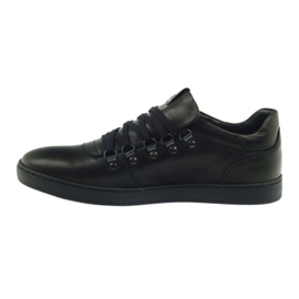 Pilpol Černá sportovní kožená bota PC051 černý 2