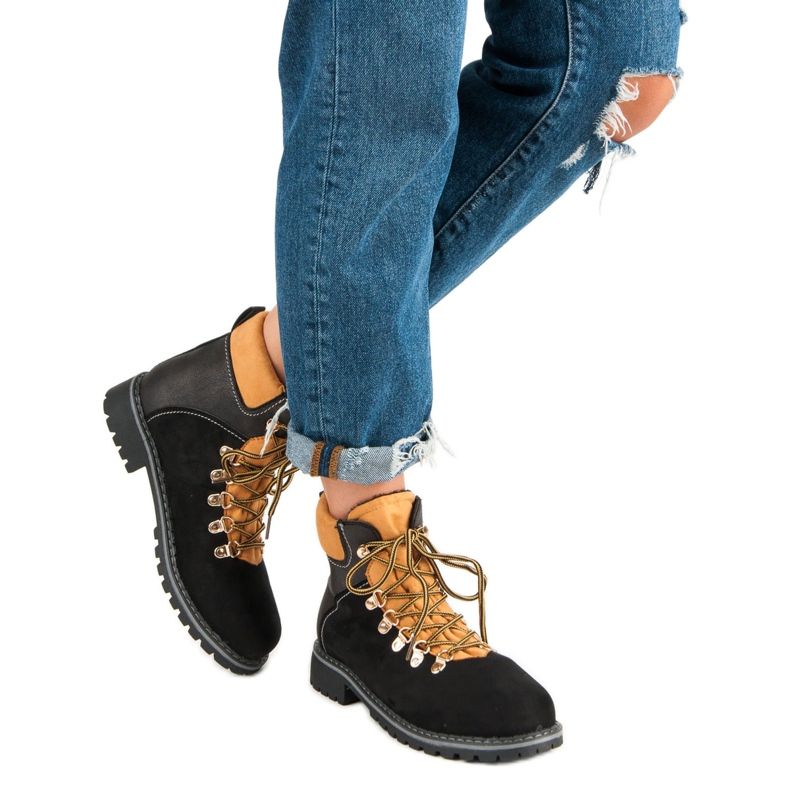 Černé dámské lapače černý 2