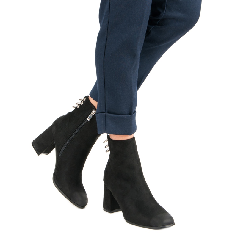 Stylové kozačky na sloupku VINCEZA černá 2