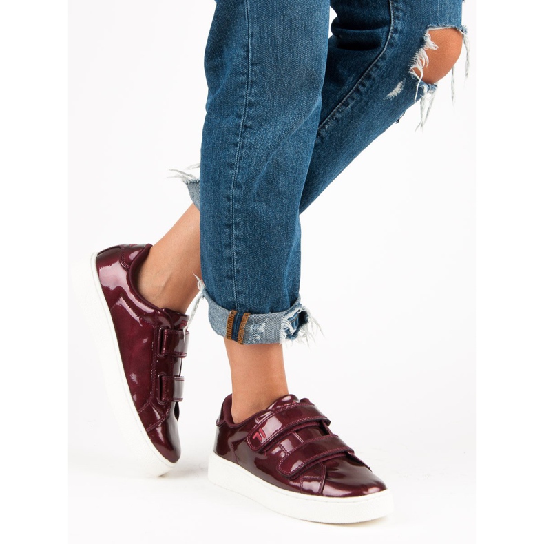 Fila Upstage Velcro Low Wmn červené 2 Fila Upstage Velcro Low Wmn červené 2