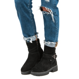 Teplé kožené boty černá 1