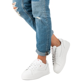 Fila Overstate L Low Wmn bílý 5