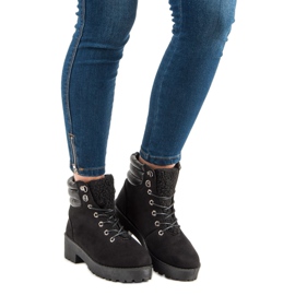 Semišové lapače černý 1