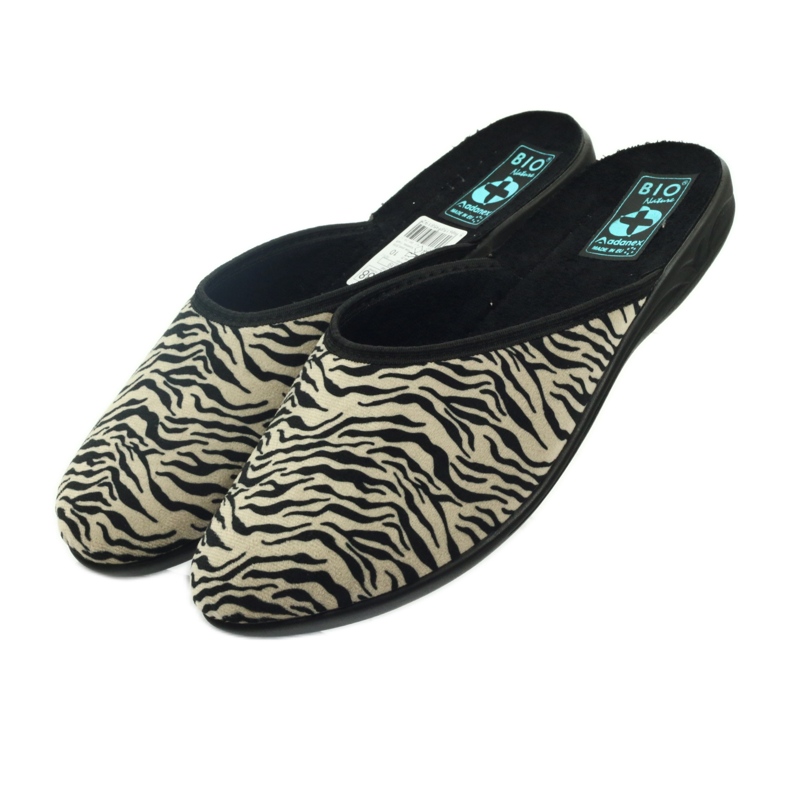 Velurové pantofle Adanex 15819 černý 3