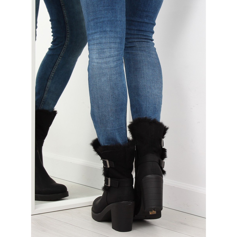 Černé polo kozačky na vysokém podpatku T119 Black černá 2 Černé polo kozačky na vysokém podpatku T119 Black černá 2