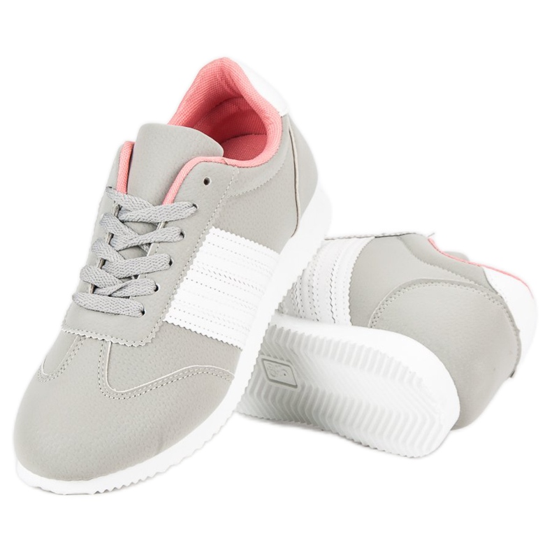 Šedé sportovní boty šedá 2