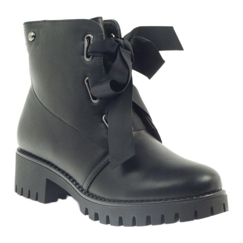 Filippo černě svázané dělníky černá 1