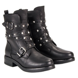 SDS Izolovaní pracovníci černý 1