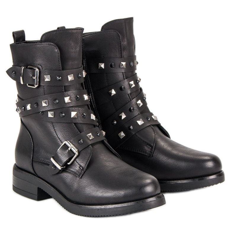 SDS Izolovaní pracovníci černý 1