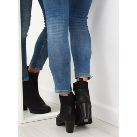 Černé vysoké podpatky 6697 Černá 1