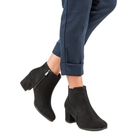 Nio Nio Černé semišové boty Chelsea černá 1