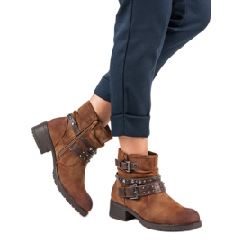 Vinceza Bronzoví pracovníci VINCEZ hnědý 1