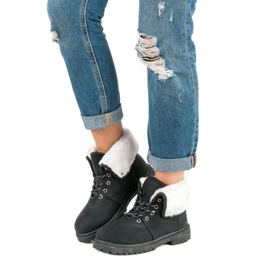 Černí lovci s kožešinou černý 2