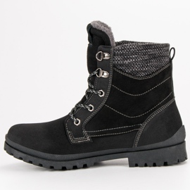 MCKEYLOR Black Trappers černá 5