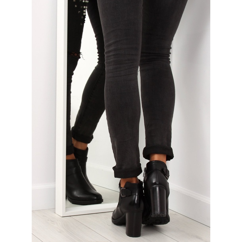 Černé kozačky na vysokém podpatku 3439 Black černá 1