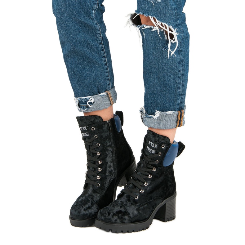 Kylie Veluroví dělníci černá 1