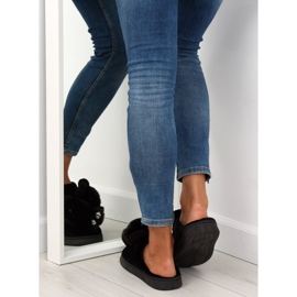 Černé dámské černé pantofle DD91 Black černá 1