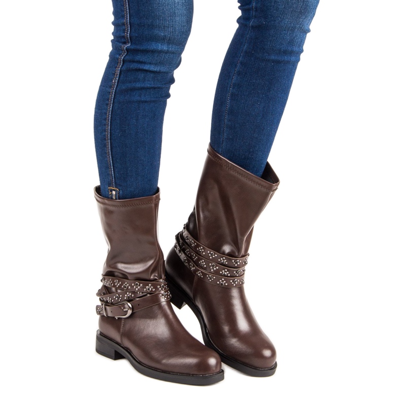 Small Swan Hnědí dělníci hnědý 1