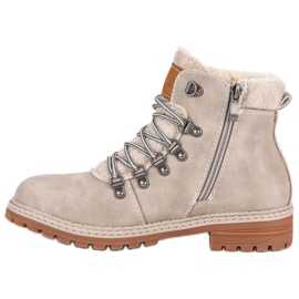 Filippo Lovci hnědý 1