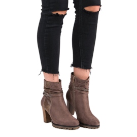 Super Mode Stylové kozačky na sloupek hnědý 1