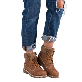 Super Me Vázaní lovci hnědý 1