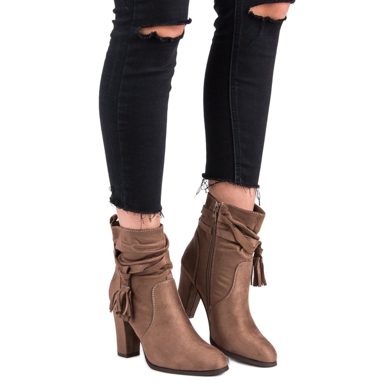 Super Mode Elegantní kozačky na sloupek hnědý 1