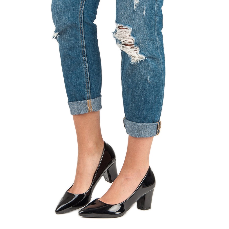 Klasické lakované lodičky černý 1