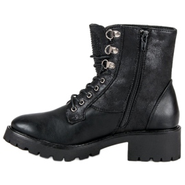 Ideal Shoes Přicházející pracovníci na platformě černý 1