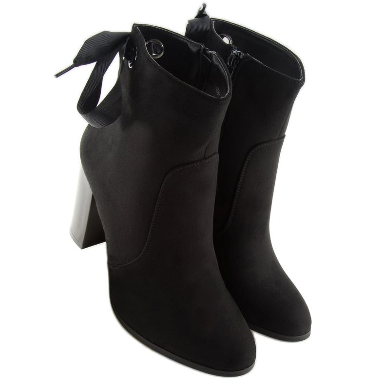 Černé vysoké podpatky 1331 Černá 2