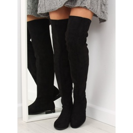 Černé dámské stehenní boty 7570-PG černé černá 1