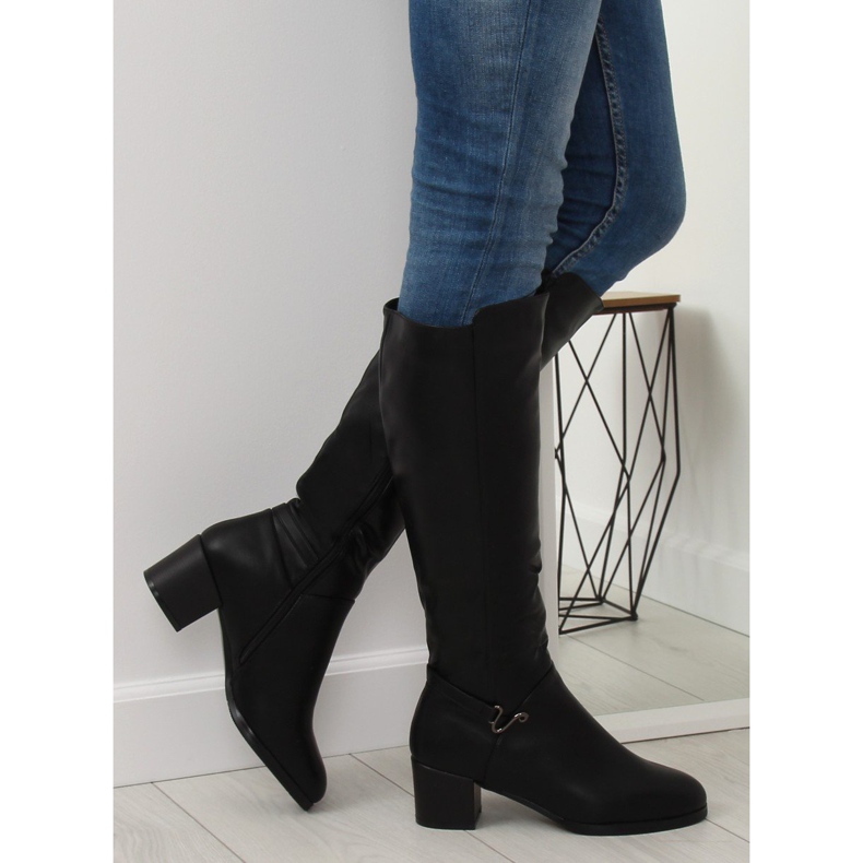 Černé kozačky na nízkém podpatku SG-206 Black černý 2
