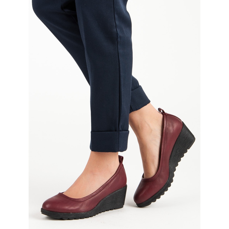 J. Star Červená čerpadla na klínu červené 1