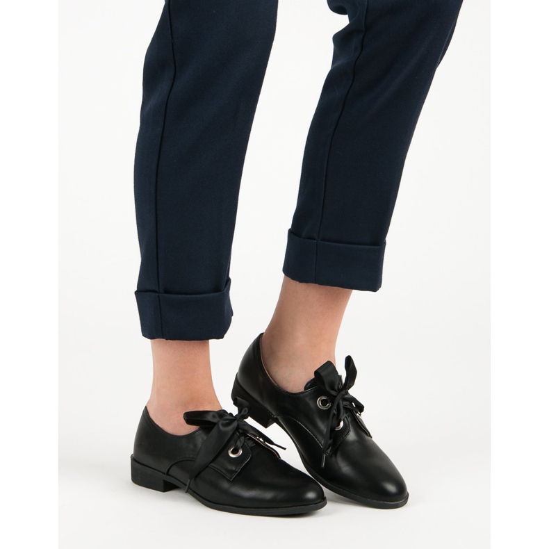 Tina&Co Vázané brogues černá 1