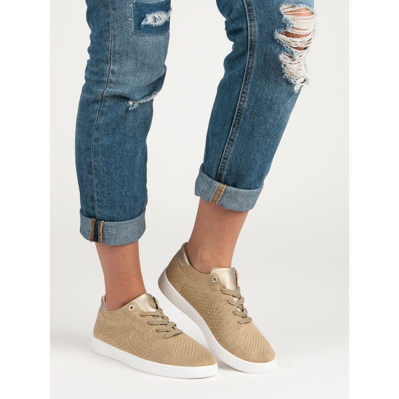 Pohodlná sportovní obuv žlutá 1