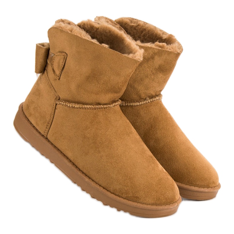 Velbloud Mukluki S Mašlí hnědý 1 Velbloud Mukluki S Mašlí hnědý 1