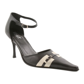 Eksbut Černé kožené sandály 076 na špendlíku černá 1