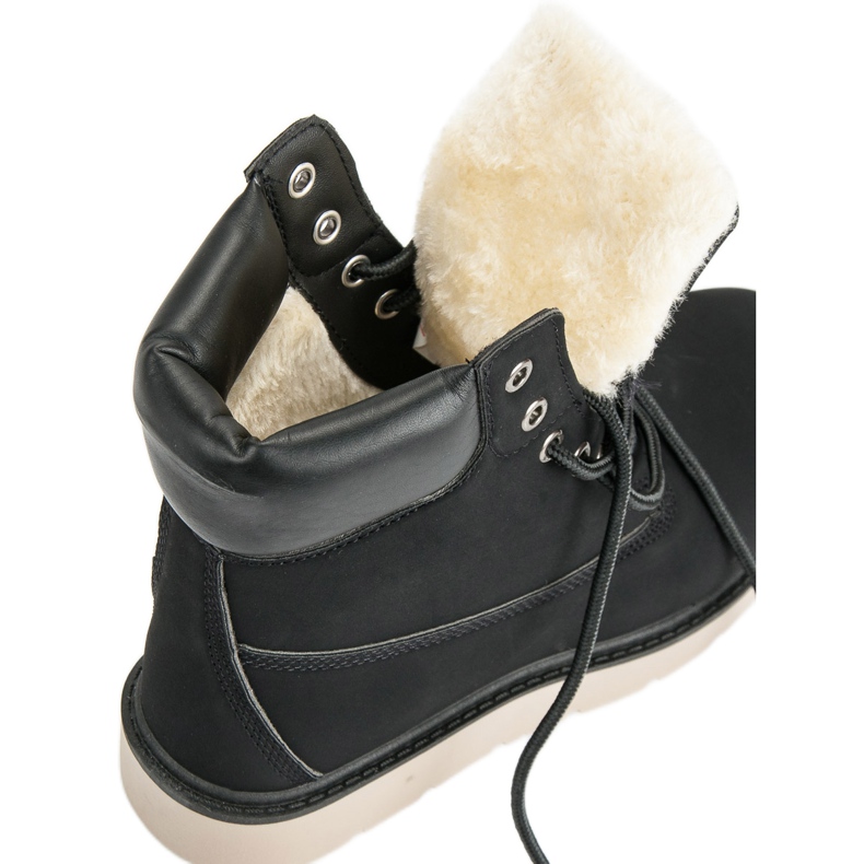 Trapery na platformě černá 1