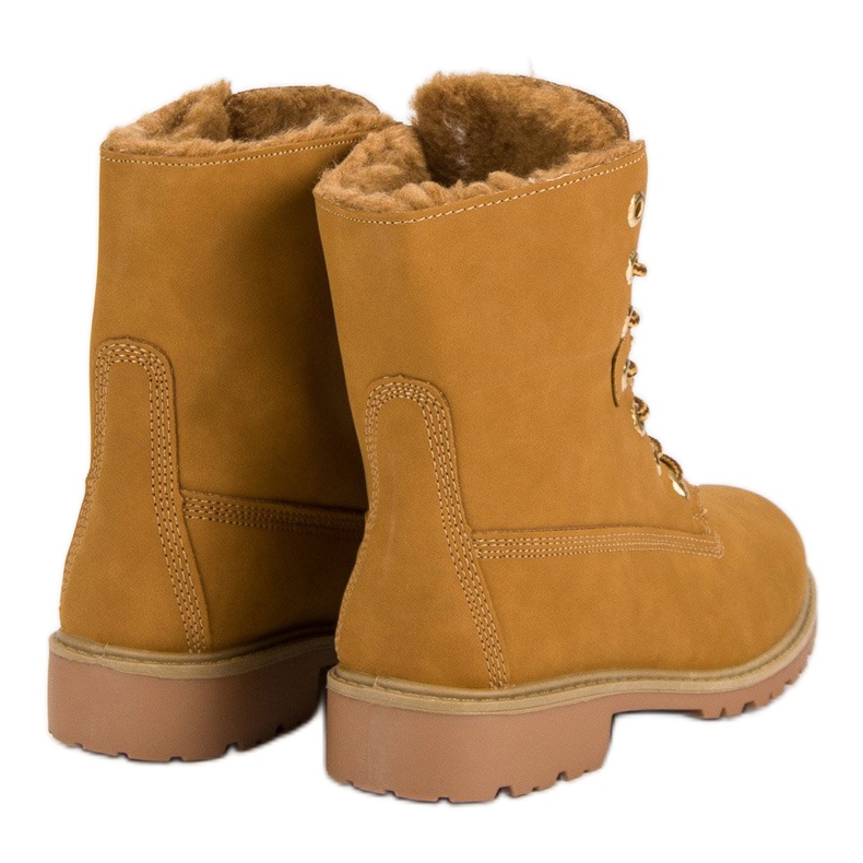 Příležitostní lovci hnědý 1