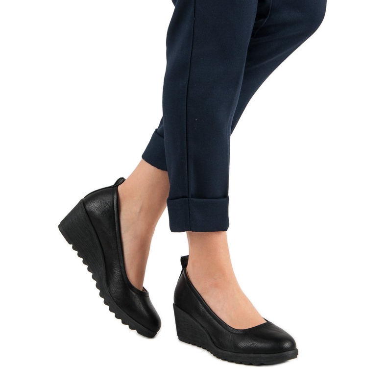 J. Star Černé klínové pumpy černý 1