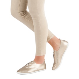 Zlaté vázané tenisky zlatý 2