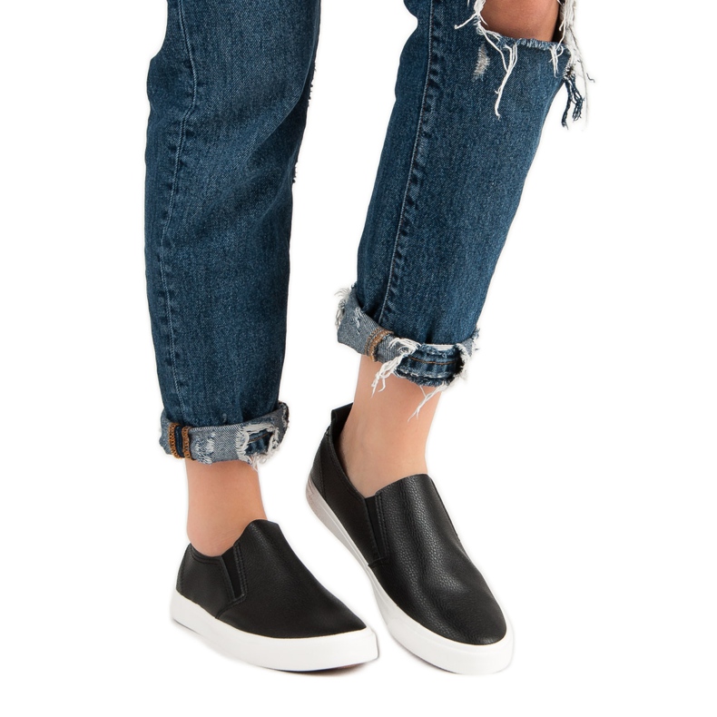 Černé tenisky černá 2