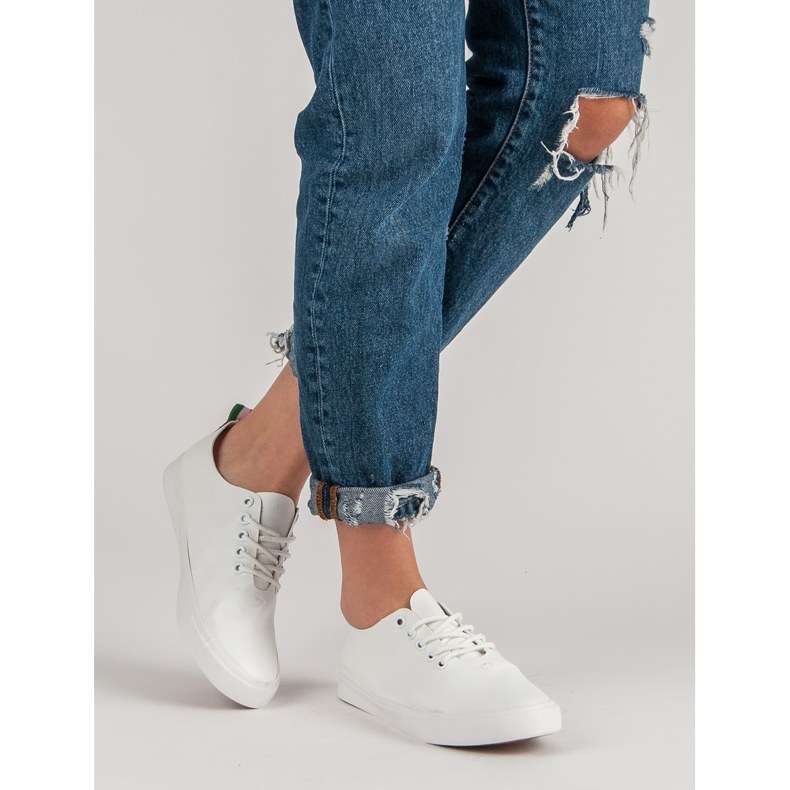 Svázané tenisky bílý 2