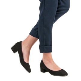 Queentina Lodičky na plochém podpatku černá 2