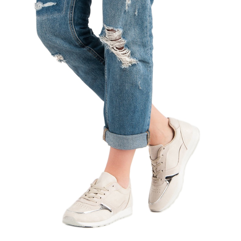 Jumex Pohodlná sportovní obuv hnědý 2 Jumex Pohodlná sportovní obuv hnědý 2